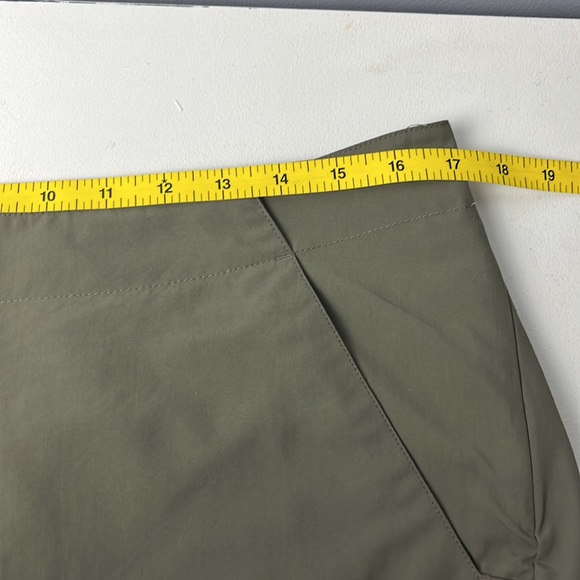 Helly Hansen skirt - Picture 9 of 10